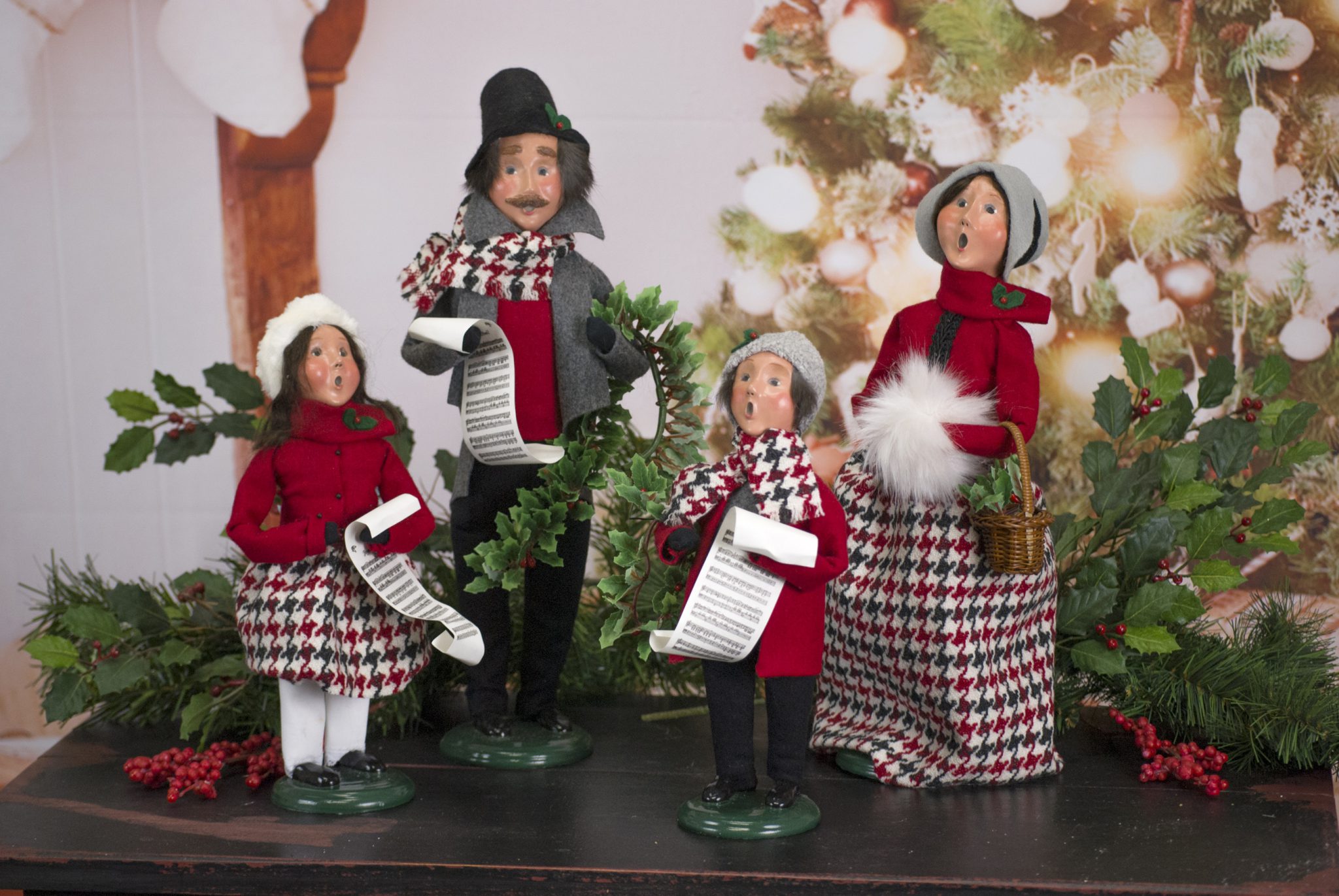 Byers' Choice Ltd. Caroler Holiday Figurines Strike the Perfect Festive Note for the Season 