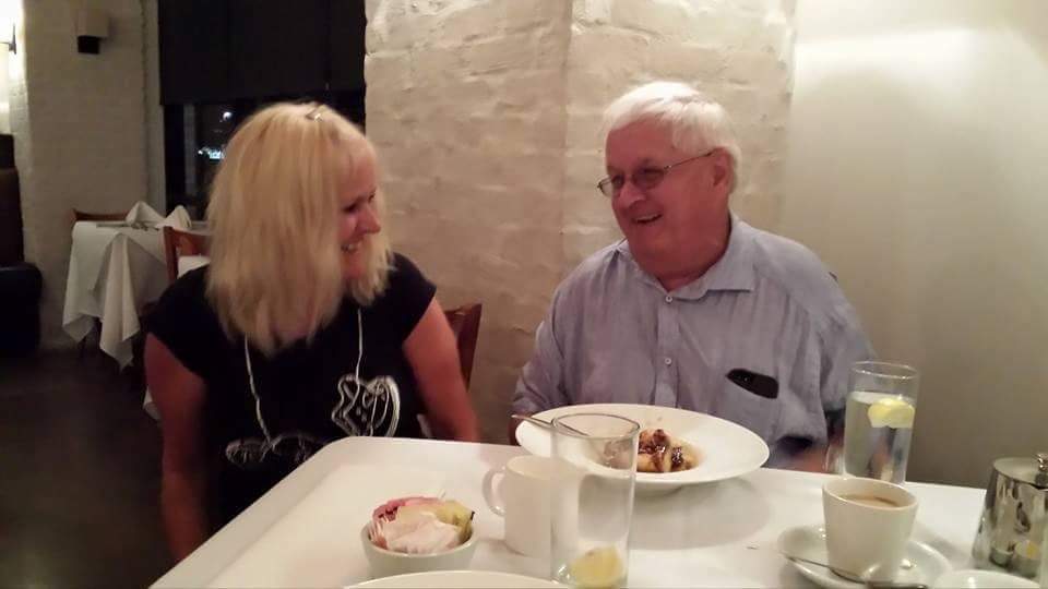 A FloridaMade Yellow Dog Table is Perfect for the Beach and Beyond